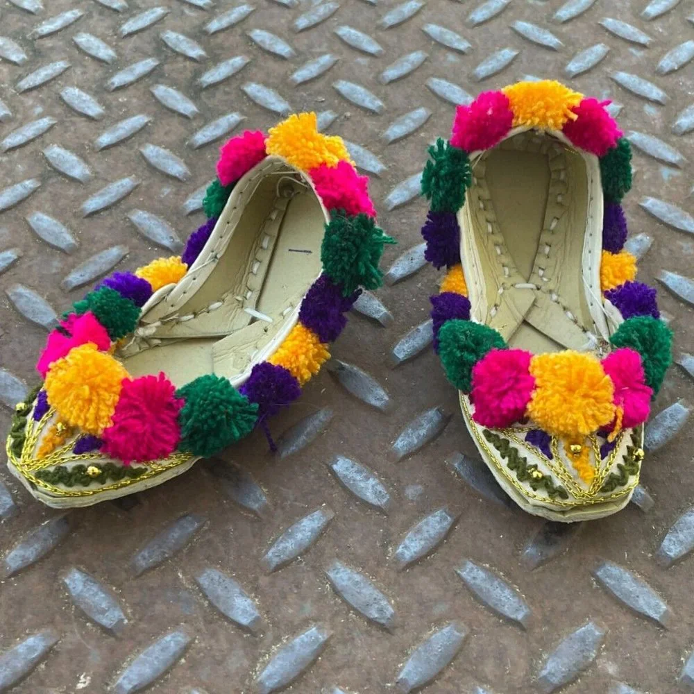 Handmade Khusa New Born Shoes Pom Pom Genuine Leather Khussa Size 0-6mo